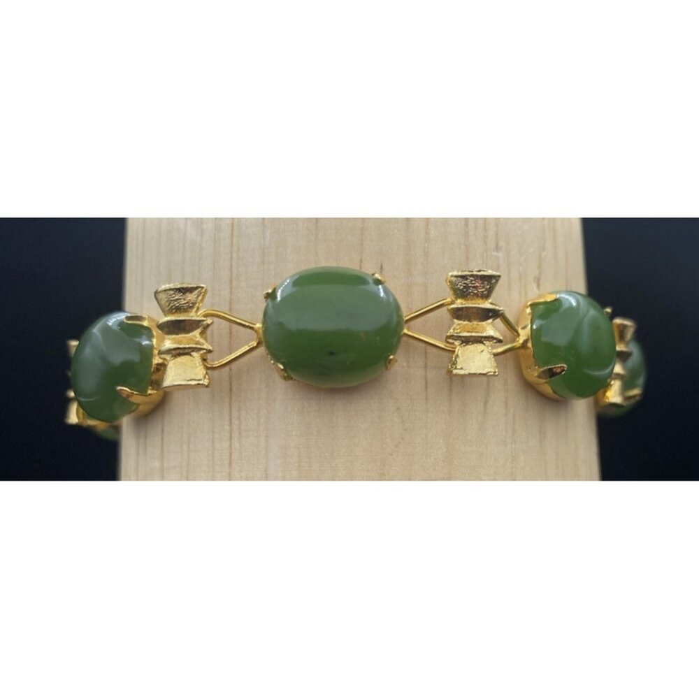 Vtg Green Jadeite Bracelet Gold Plated Bamboo Accent Floral Box Clasp 7" UV Test - Picture 16 of 16